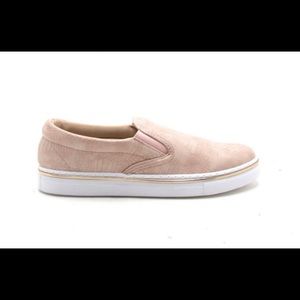 Blush snake skin slip on